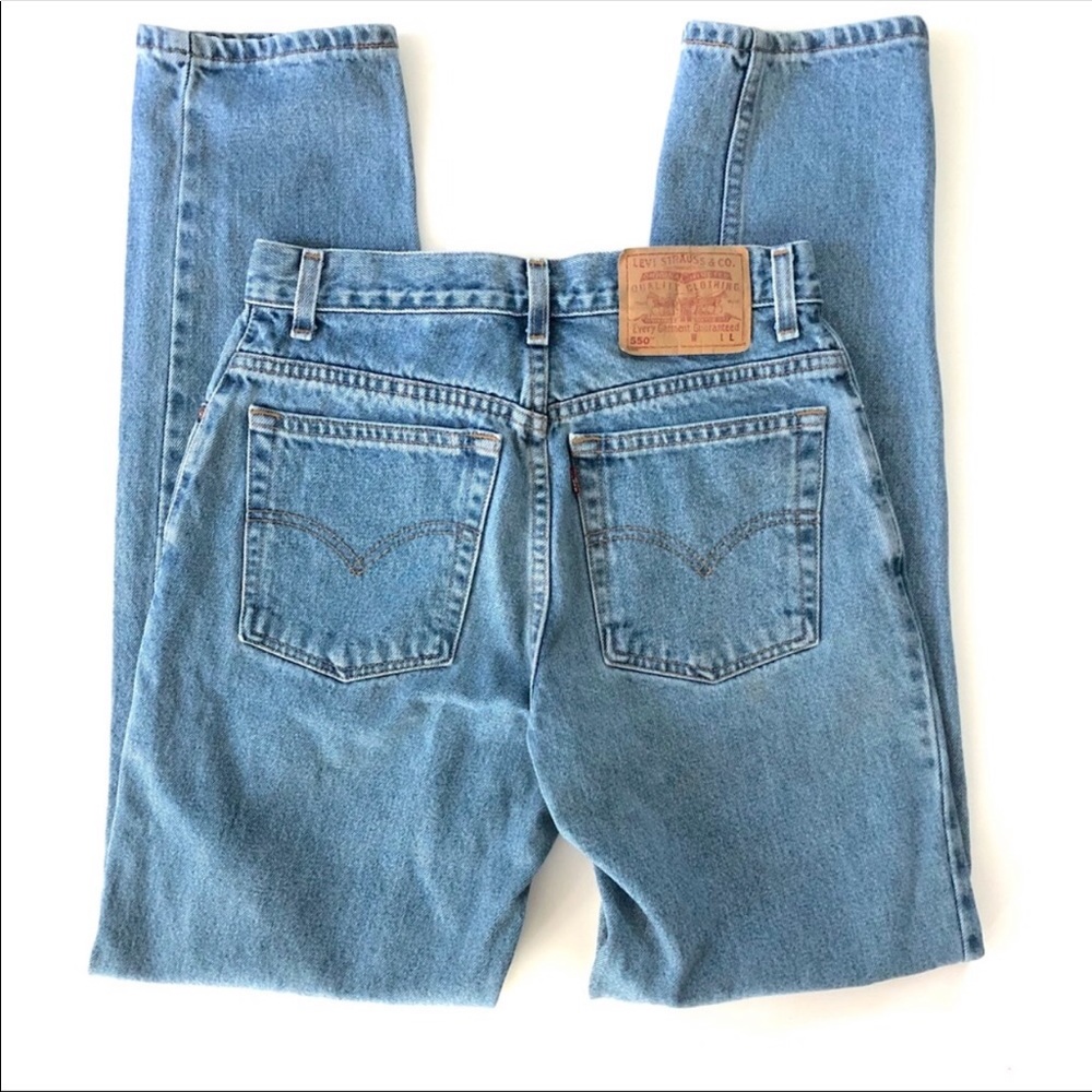 Vintage Levi’s 550 Relaxed Fit Tapered Leg Jeans